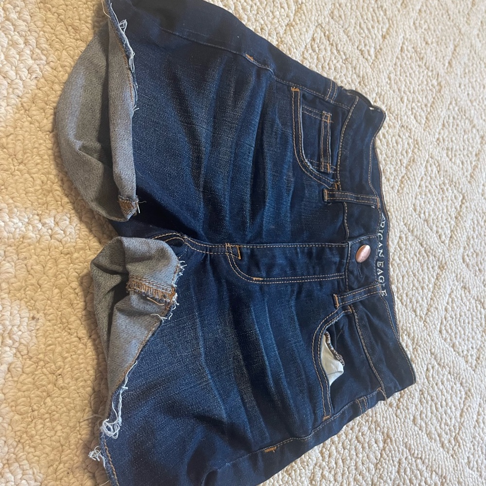 American Eagle Super Stretch Hi-Rise Shorties Size 0 In great condition